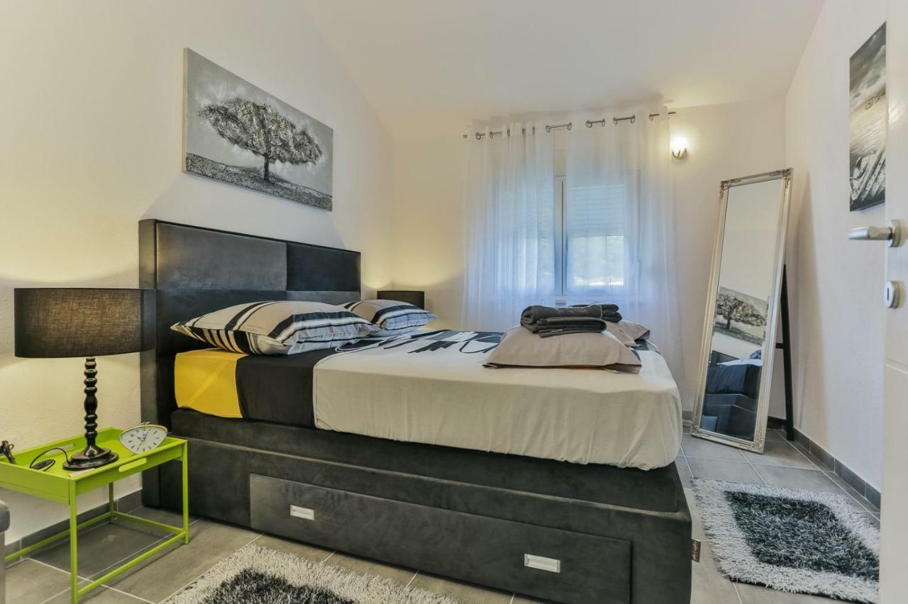 Villa Scandalli 세비드 외부 사진